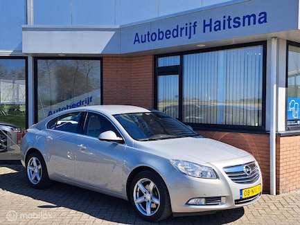 Opel Insignia 0