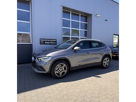 Mercedes-Benz GLA 0