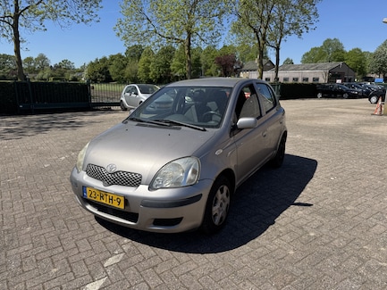 Toyota Yaris 0