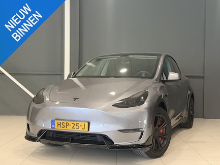 Tesla Model Y 0
