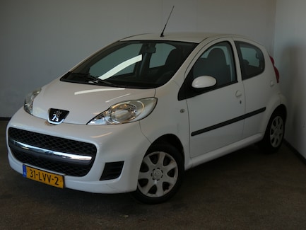 Peugeot 107 0