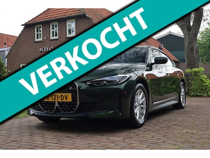 BMW i4 0