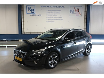 Volvo V40 Cross Country 0