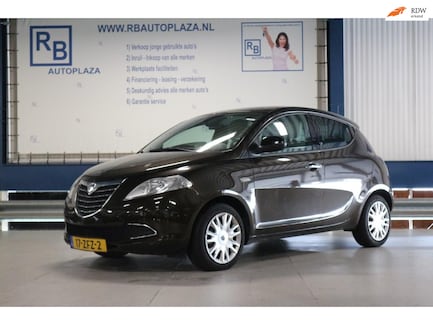 Lancia Ypsilon 0