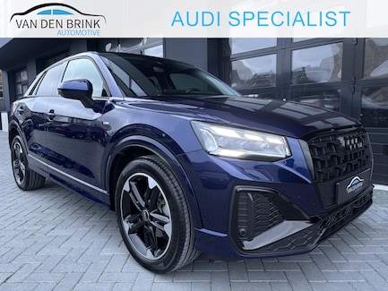 Audi Q2 0