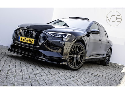 Audi E-tron 0