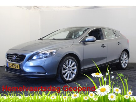 Volvo V40 Cross Country 0