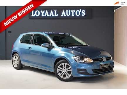 Volkswagen Golf 0