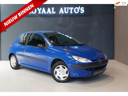 Peugeot 206 0