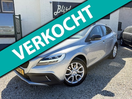 Volvo V40 Cross Country 0