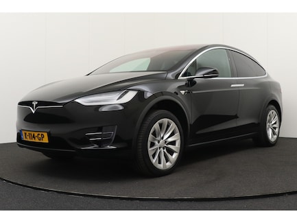 Tesla Model X 0