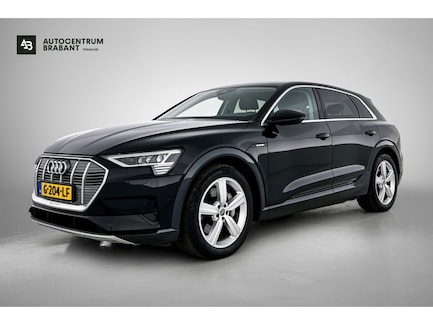 Audi E-tron 0