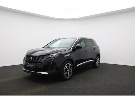 Peugeot 5008 0