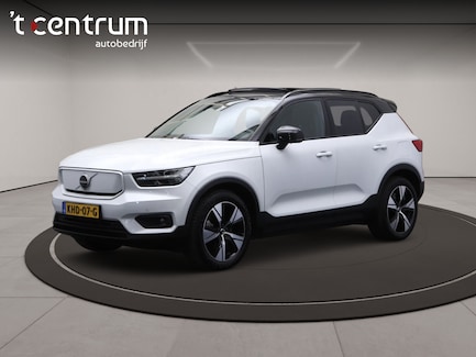 Volvo XC40 0