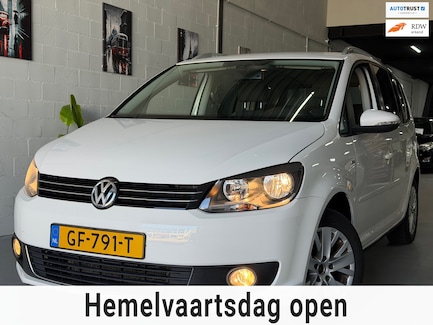 Volkswagen Touran 0