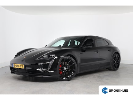 Porsche Taycan Cross Turismo 0