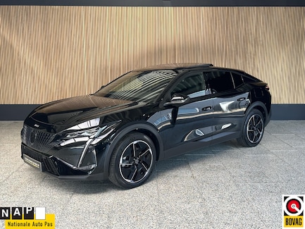 Peugeot 408 0