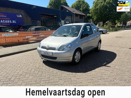 Toyota Yaris 0