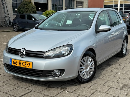 Volkswagen Golf 0