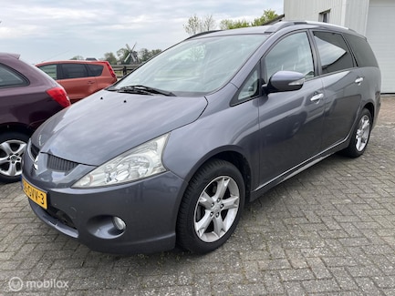 Mitsubishi Grandis 0