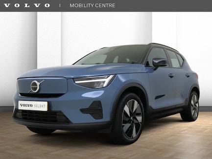 Volvo EX40 0