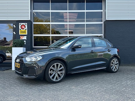 Audi A1 0