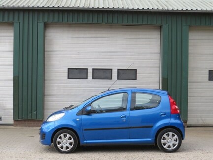 Peugeot 107 0
