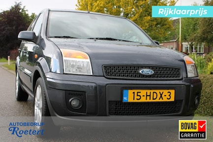 Ford Fusion 0