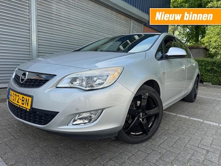 Opel Astra 0