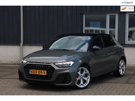 Audi A1 0