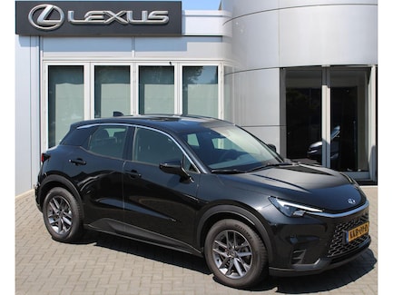 Lexus LBX 0