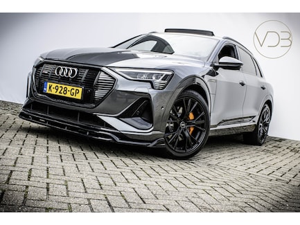 Audi E-tron 0