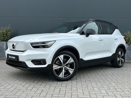 Volvo XC40 0