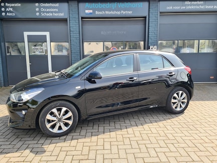 Kia Rio 0