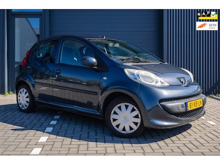 Peugeot 107 0