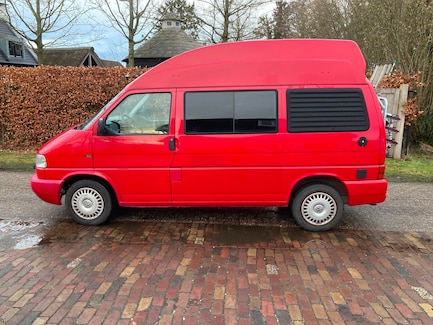 Volkswagen California 0