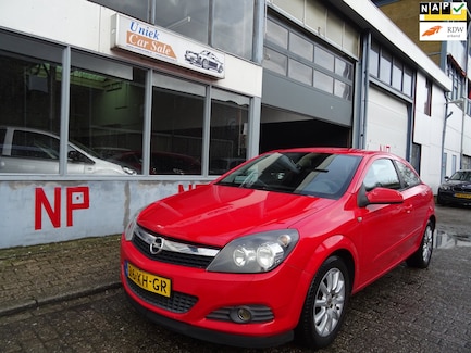 Opel Astra 0