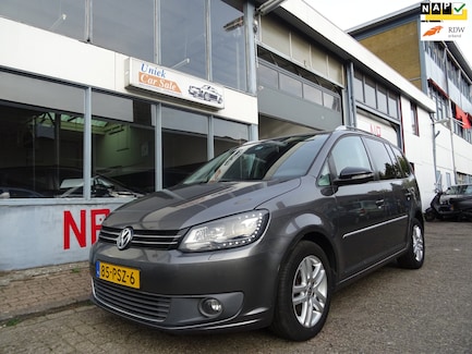 Volkswagen Touran 0