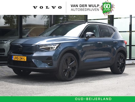 Volvo EX40 0