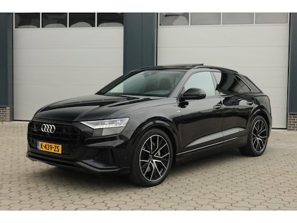 Audi Q8 0