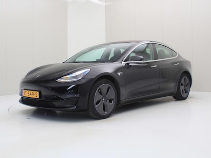 Tesla Model 3 0