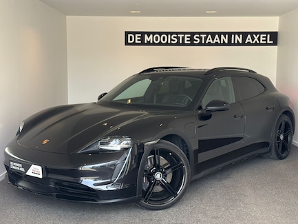 Porsche Taycan Cross Turismo 0