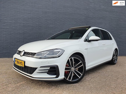 Volkswagen Golf 0