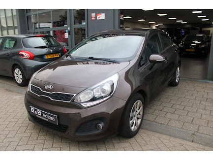 Kia Rio 0
