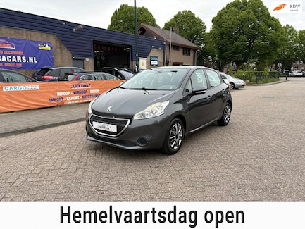 Peugeot 208 0