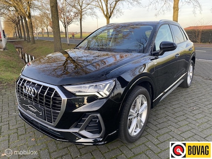 Audi Q3 0