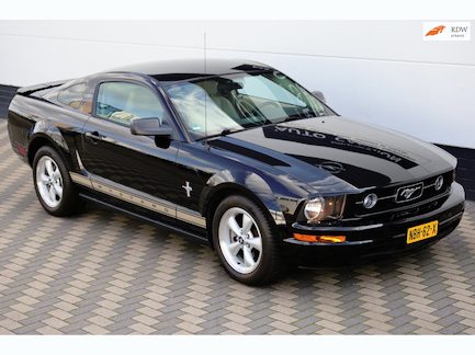 Ford Mustang 0