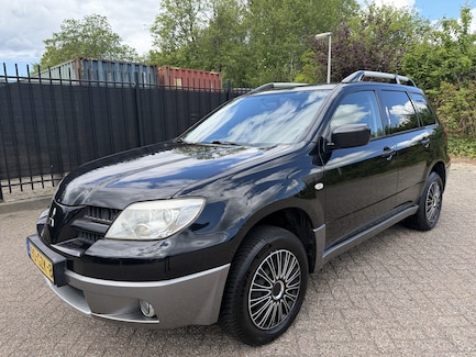 Mitsubishi Outlander Sport 0