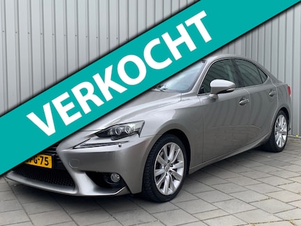 Lexus IS 0