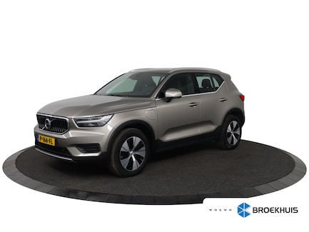 Volvo XC40 0